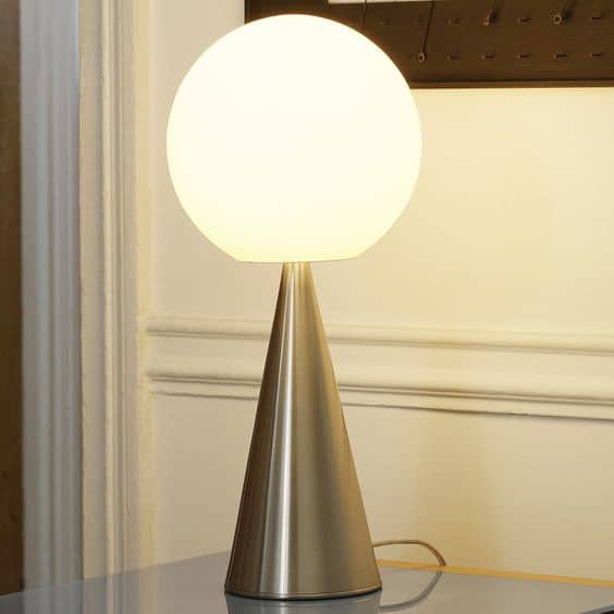 Lampade-di-design-iconiche-e-decorative-Bilia,-Gio-Ponti_Fontana-Arte